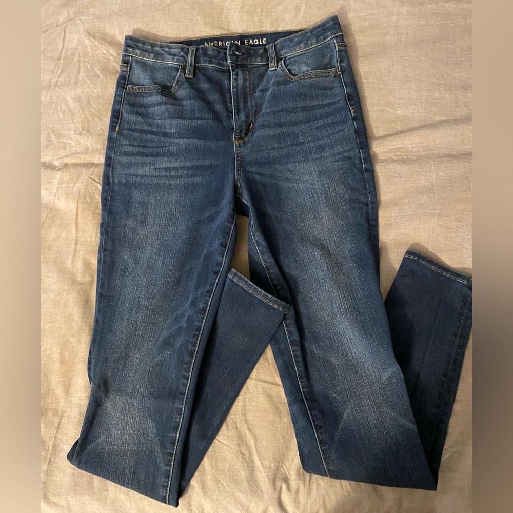 American Eagle Mid Wash Jegging - 10 LONG